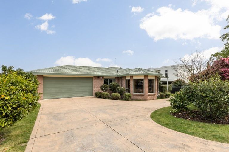 Photo of property in 13 Arcadia Lane, Havelock North, 4130