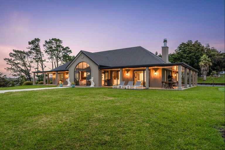 Photo of property in 140 Dill Road, Kaipara Flats, Warkworth, 0984