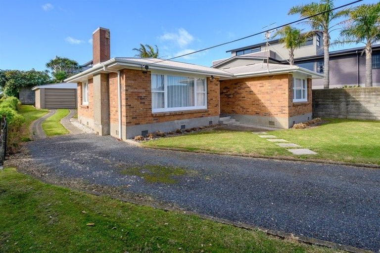 Photo of property in 41 Oceanbeach Road, Mount Maunganui, 3116