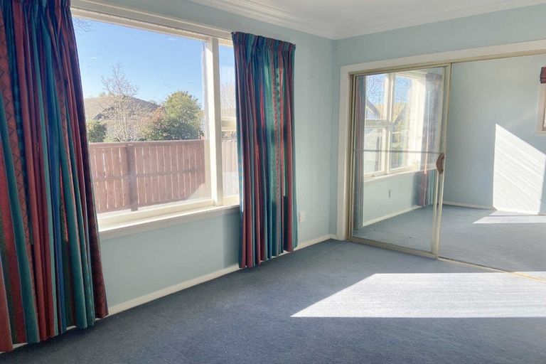 Photo of property in 1/15 Ashfield Place, Ilam, Christchurch, 8041