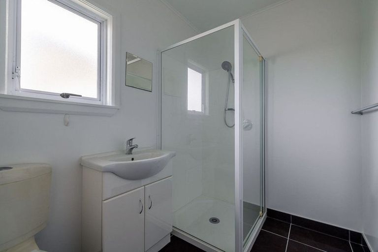 Photo of property in 21-21a Nottingham Avenue, Awapuni, Palmerston North, 4412