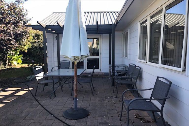 Photo of property in 75a Williams Street, Cambridge, 3434