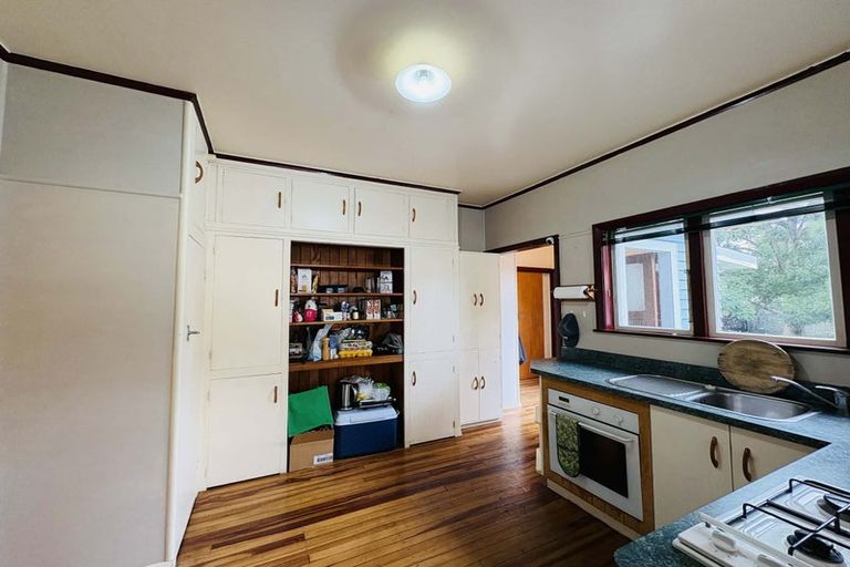 Photo of property in 430 Ruahine Street, Terrace End, Palmerston North, 4410