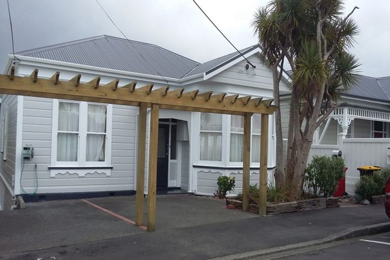 Photo of property in 40a Overtoun Terrace, Hataitai, Wellington, 6021
