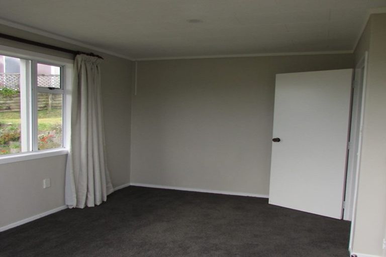 Photo of property in 2/105 Pope Street, Camborne, Porirua, 5026