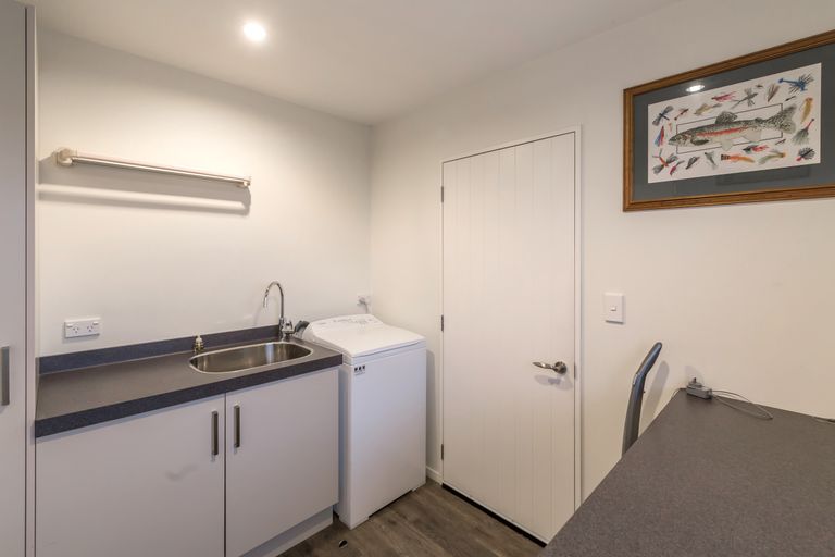 Photo of property in 32 Date Crescent, Aidanfield, Christchurch, 8025