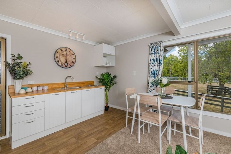 Photo of property in 92h Edmonds Road, Kerikeri, 0293