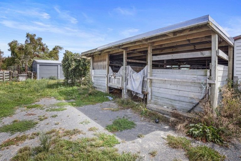 Photo of property in 598 State Highway 25, Waitakaruru, Thames, 3576