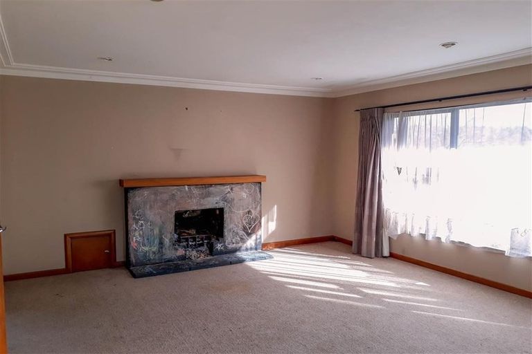 Photo of property in 72 Hurndall Street East, Maungaturoto, 0520