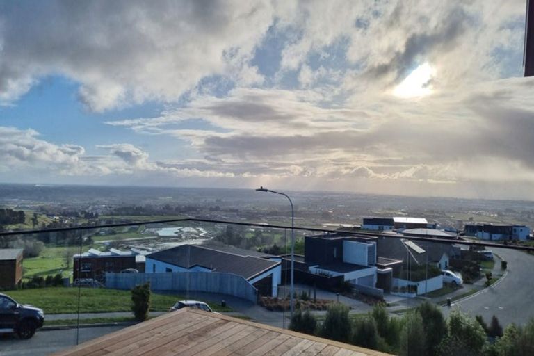 Photo of property in 137 Penruddock Rise, Westmorland, Christchurch, 8025