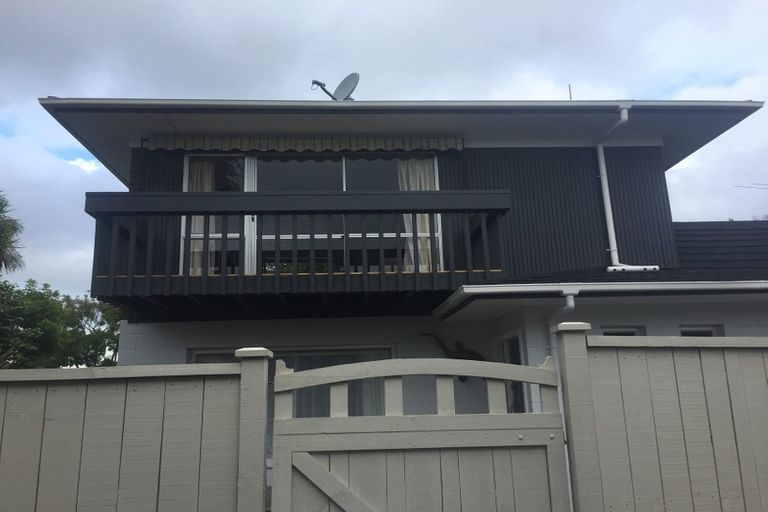 Photo of property in 1/57 Butley Drive, Farm Cove, Auckland, 2012