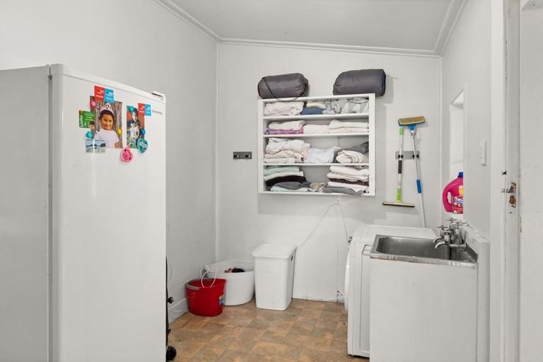 Photo of property in 25 Derrick Road, Kawakawa, 0210