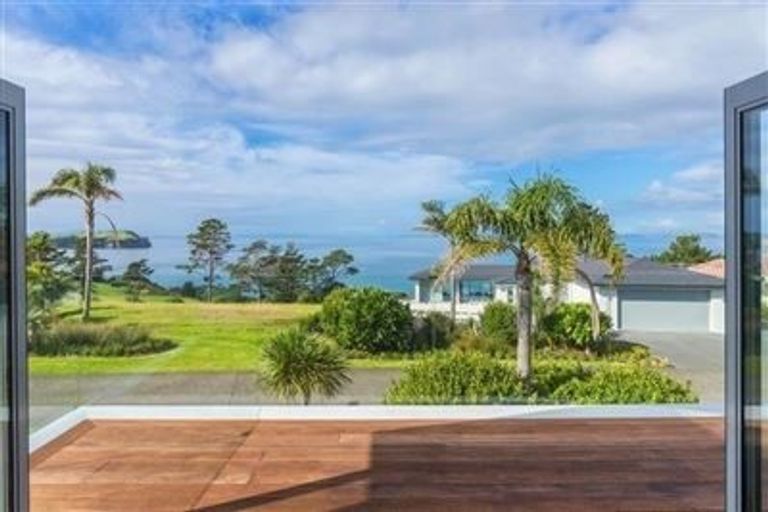 Photo of property in 2 Palm View Terrace, Gulf Harbour, Whangaparaoa, 0930