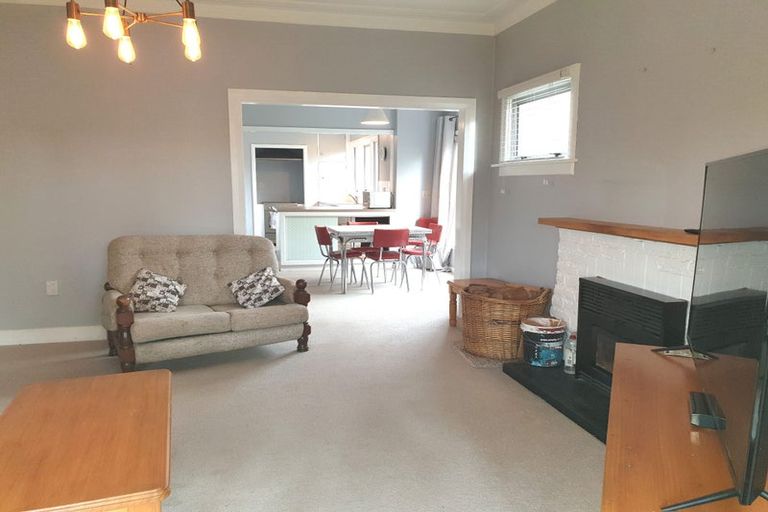 Photo of property in 5 Ruataniwha Street, Waipukurau, 4200