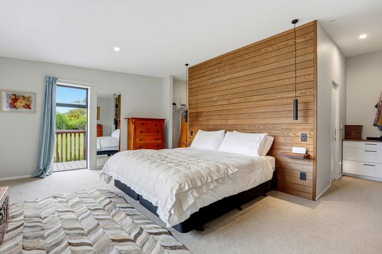 Photo of property in 13 Matuku Lane, Heathcote Valley, Christchurch, 8022