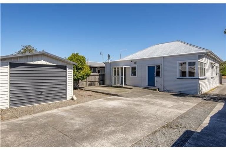 Photo of property in 120 Lincoln Road, Addington, Christchurch, 8024