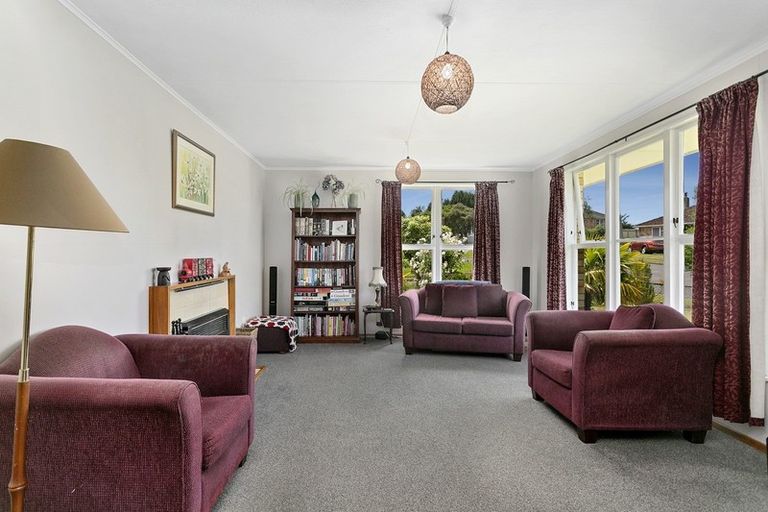 Photo of property in 5 Nikau Street, Wairakei, Taupo, 3332