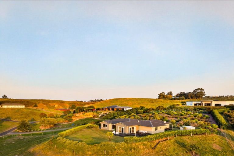 Photo of property in 30 Penrith Road, Poraiti, Napier, 4182