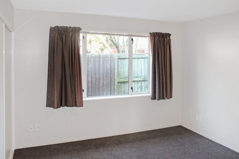 Photo of property in 1/12 York Tong Place, Addington, Christchurch, 8024