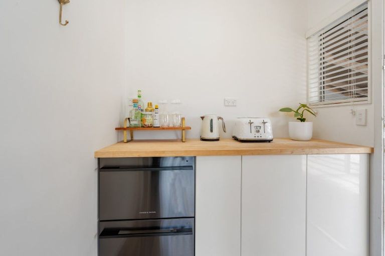 Photo of property in 16 Moki Place, Ruakaka, 0116