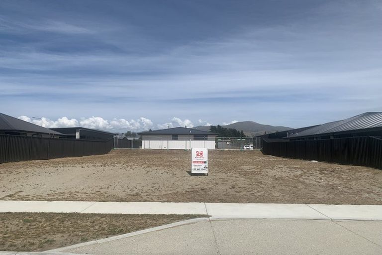 Photo of property in 4 Travertine Street, Cromwell, 9310