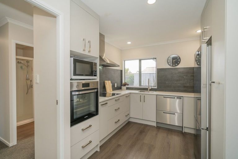 Photo of property in 52a Whitby Avenue, Whitianga, 3510