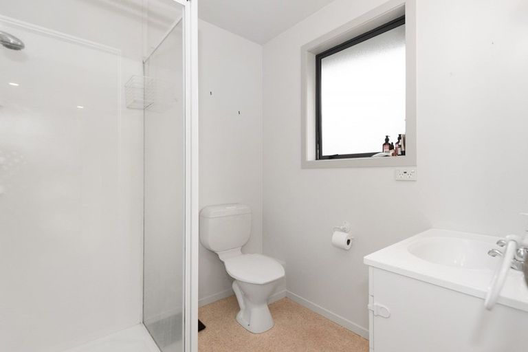 Photo of property in 53 Waiwherowhero Drive, St Andrews, Hamilton, 3200