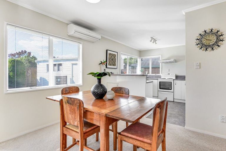 Photo of property in 35 Halyard Close, Flagstaff, Hamilton, 3210