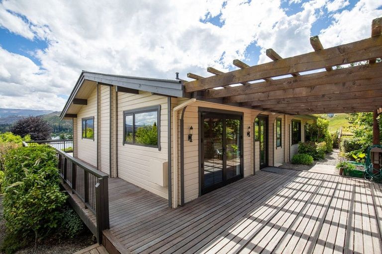 Photo of property in 26 Shields Street, Clyde, 9330