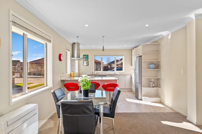 Photo of property in 15 Korari Grove, Redwoodtown, Blenheim, 7201