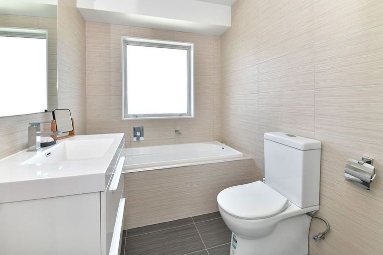 Photo of property in 57 Buccaneer Court, Gulf Harbour, Whangaparaoa, 0930