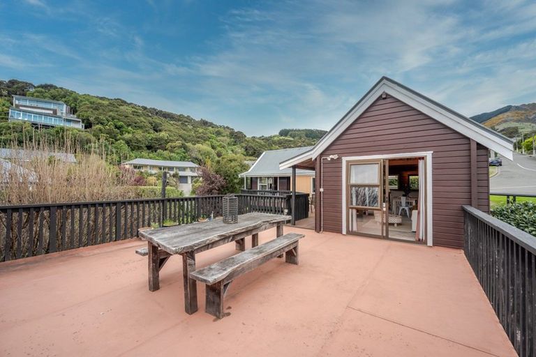 Photo of property in 13 Selwyn Avenue, Akaroa, 7520