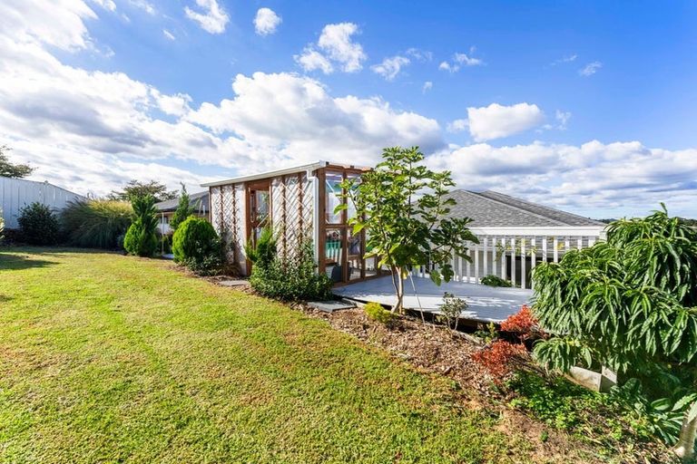Photo of property in 111 Hillpark Drive, Pokeno, 2402