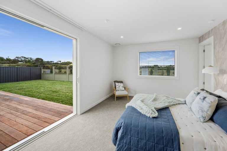 Photo of property in 102 Pelorus Avenue, Poraiti, Napier, 4182