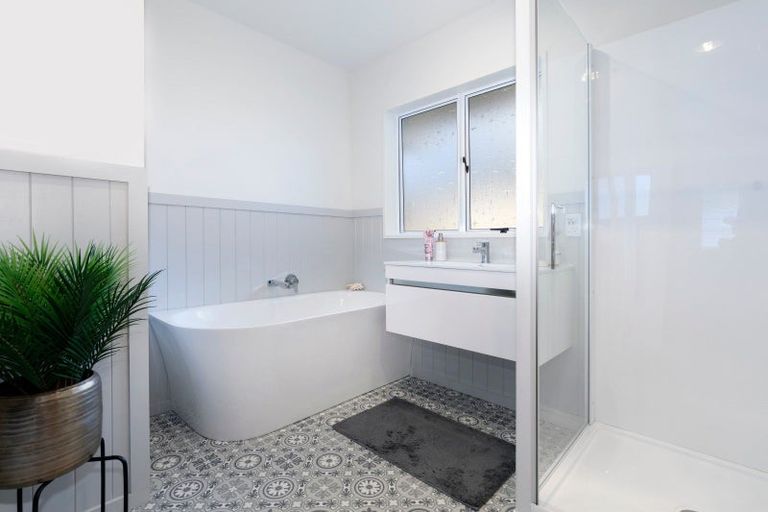 Photo of property in 5a Twelfth Avenue, Tauranga South, Tauranga, 3112