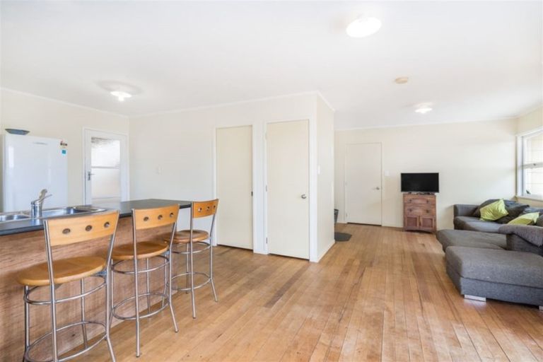 Photo of property in 623 Whananaki Road North, Opuawhanga, Hikurangi, 0181