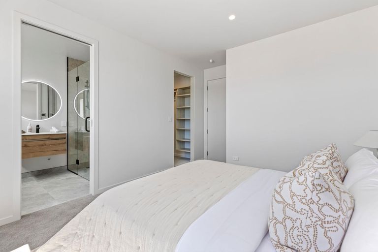 Photo of property in 26 Deans Drive, Wanaka, 9382