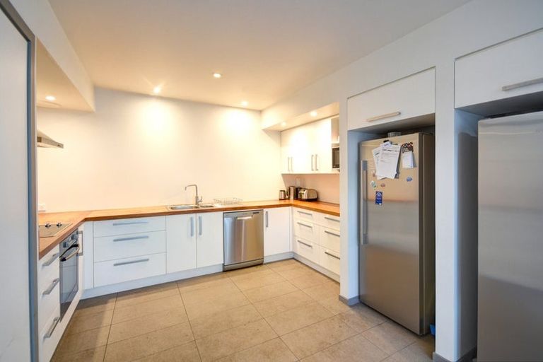 Photo of property in 203 Leith Street, North Dunedin, Dunedin, 9016