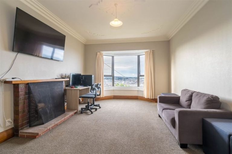 Photo of property in 65 Forfar Street, Clyde Hill, Dunedin, 9011