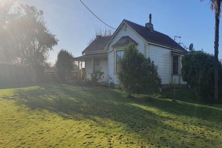 Photo of property in 105 Campbell Road, Aorangi, Feilding, 4775