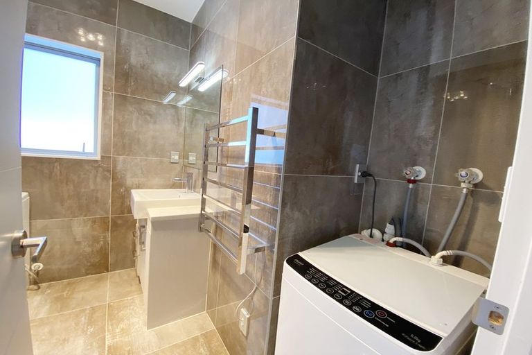 Photo of property in 6 Ballindrait Drive, Flat Bush, Auckland, 2019