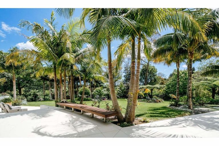 Photo of property in 80a Pa Road, Kerikeri, 0230