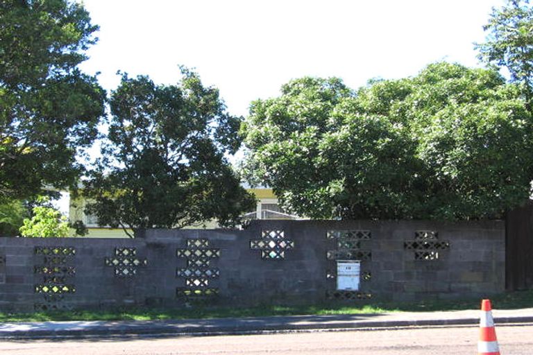 Photo of property in 119 Te Atatu Road, Te Atatu South, Auckland, 0610