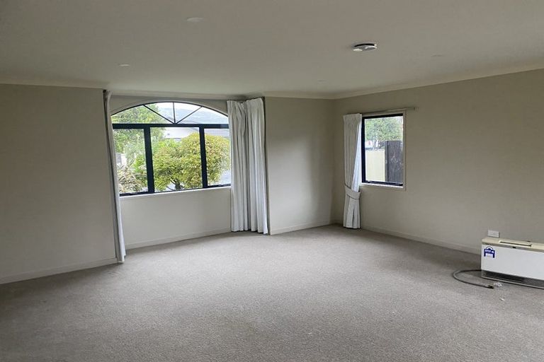 Photo of property in 15 Tomika Crescent, Papamoa Beach, Papamoa, 3118