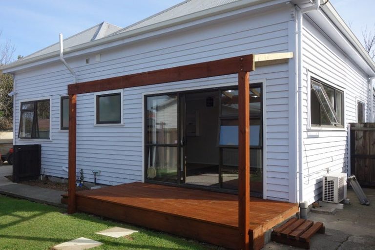 Photo of property in 2/120 Osborne Street, Waltham, Christchurch, 8011