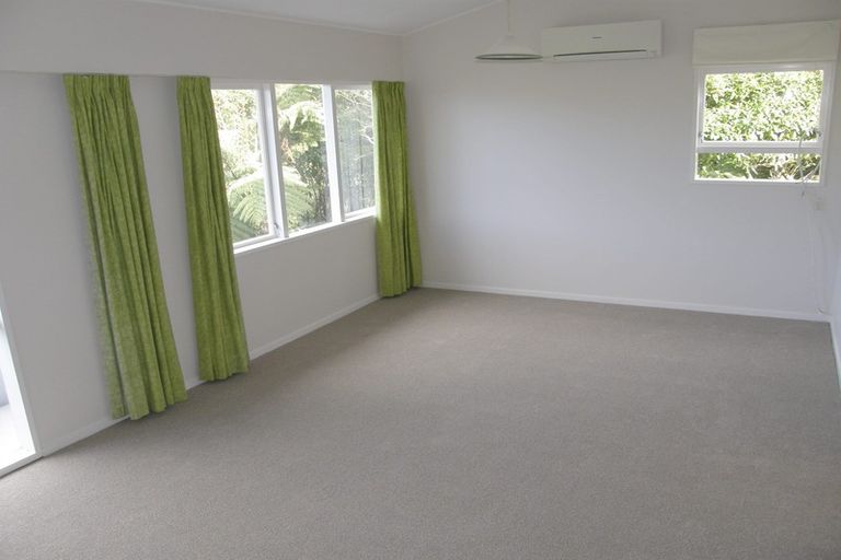 Photo of property in 11 Hereford Street, Wilton, Wellington, 6012