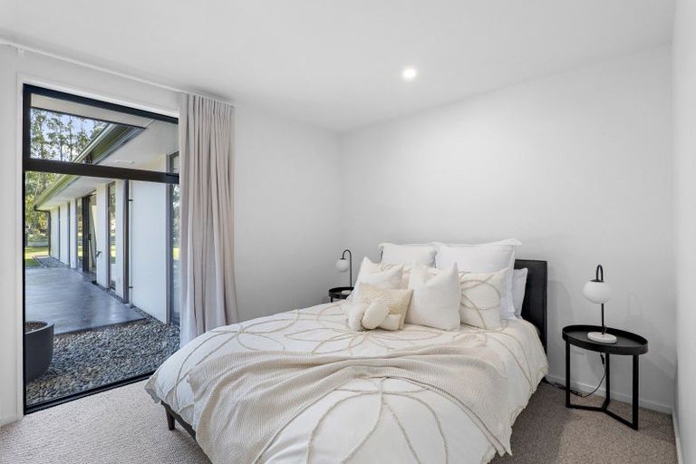 Photo of property in 14 Walford Way, Darfield, 7571