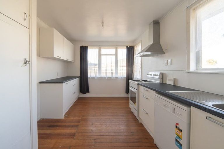 Photo of property in 7a Butler Place, Fairfield, Hamilton, 3214