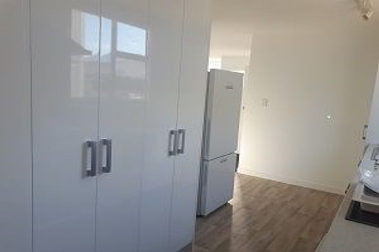 Photo of property in 11/76 Freyberg Street, Lyall Bay, Wellington, 6022