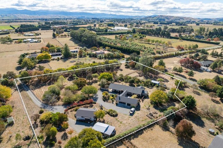Photo of property in 40 Willow Park Drive, Opaki, Masterton, 5871